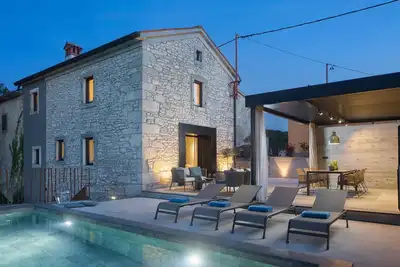 Image de Maison confortable à Labin avec WiFi