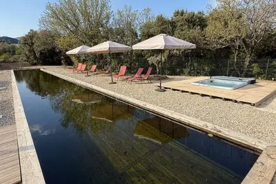 Image de Maison 'Avec Piscine De 25 M Et Spa' avec vue montagne, piscine privée et Wi-Fi