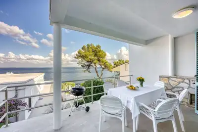 Image de Valdarke Seaside Apartment, Mali Lošinj, Croatia