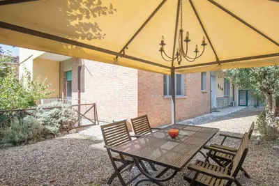 Image de Appartement \"Dimora Di Sofia\" avec terrasse privée, jardin privé et climatisation