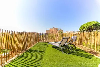 Image de T2 Confort Hôtelier - Piscine et Parking inclus