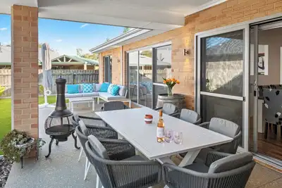 Image de Contempory & Fun-Filled Coastal Escape