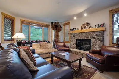 Image de An116 | Antlers Steamboat Springs | Newly Listed | Ski In/Out with Patio Access