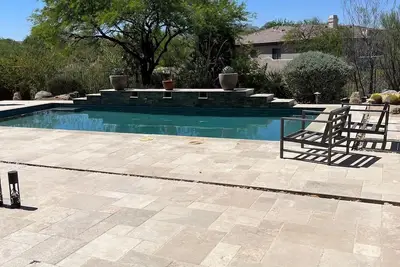 Image de Beautiful Scottsdale home! Great views, great patio and a pool; Newly renovated