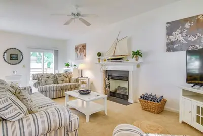 Image de Nautical Family Home w/ Deck, Near Bethany Beach!