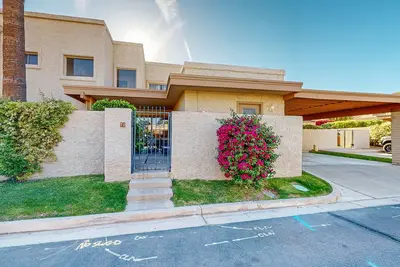 Image de Sunshine Time | Condo in Scottsdale with pool, hot tub, gym, & washer/dryer