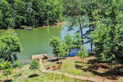 Image de Amazing Lake Adger Getaway Bird Lovers Paradise, Fishing, Hiking, Restaurants!