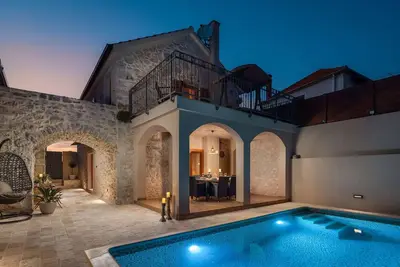 Image de Belle maison Ă Sveti Filip i Jakov