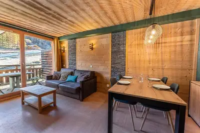 Image de Schöne Wohnung am Fuße der Pisten