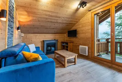 Image de Renovierte Wohnung mit schönem Blick auf das Tal