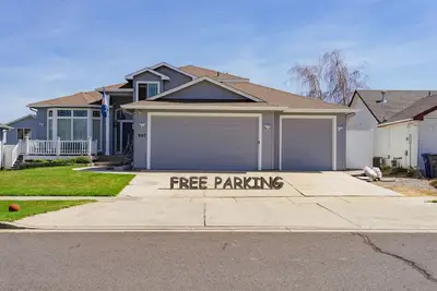 Image de Family & Business: Fairchild Afb & Spokane Airport, #Golf, Casino, and Free Wifi
