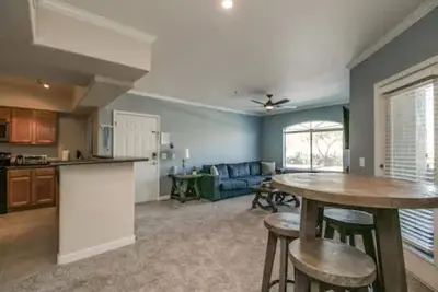 Image de *Special* North Scottsdale 1 Bedroom Condo near West World and Tpc. Very Clean