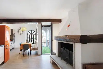 Image de Maison de vacances 'Mansarda Vialba' avec vue sur lac, terrasse privée et balcon