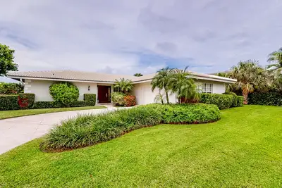Image de Singer Island Serenity | House in Riviera Beach