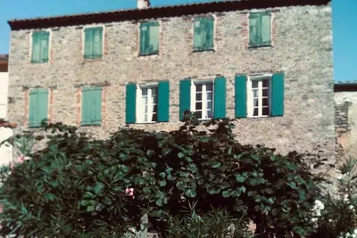 Image de La casa Emma_ Au pied du Canigó, une maison de famille entre mer et montagne