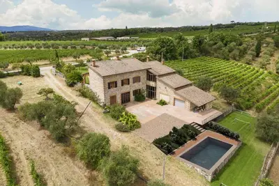 Image de Maison de Campagne Ă Sienne avec 4 chambres Ă coucher, 9 couchages