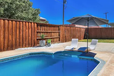 Image de Lubbock’s Boho Bungalow