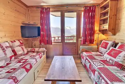 Image de À 10m des pistes de ski, 8ème étage, balcon, casier à ski, 31m², La Tania