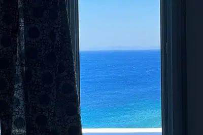 Image de Magnifique villa avec accès à la mer en bas de la maison