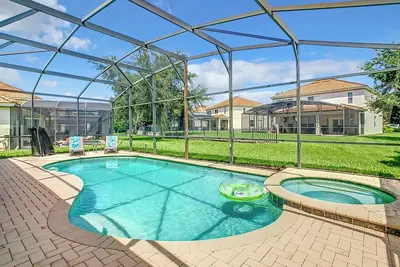 Image de Oh Boy! ! Stay At Minnie'S Mansion! Newly Updated! P00l/Gm R00m! \n5 Star Reviews!