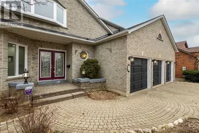 Image de Heartlake Oasis Revine View- Walkout Basement