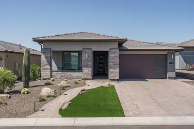 Image de 16th Hole Retreat at Trilogy! Sleeps 4