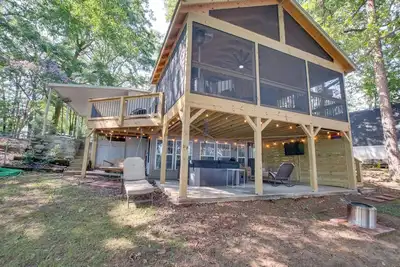 Image de Wonderful and quite home on Lake Guntersville