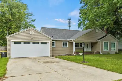 Image de The \"Team House\", large home near SportOne Sleeps 26+