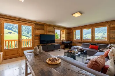 Image de Appartement de Standing dans Chalet de Caractère