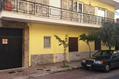 Image de Entire House, Garage, at Amfiali near Piraeus Port