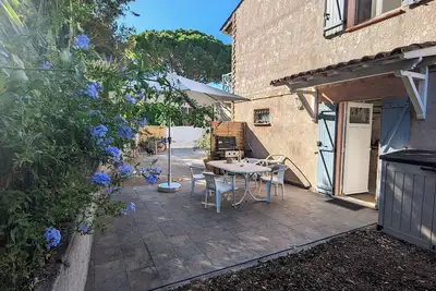 Image de À 200m de la Plage, Duplex Indépendant Dans Villa au Calme