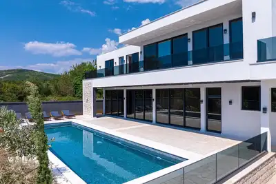 Image de Luxurious & Mesmerizing Sea View Villa with Private Swimming pool