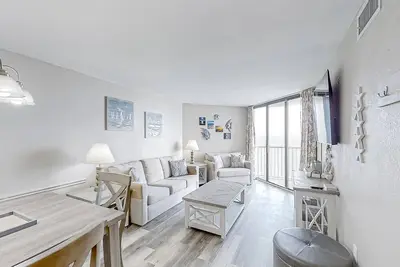 Image de Sands Ocean Club, Unit 1629 | Condo in Myrtle Beach with resort amenities