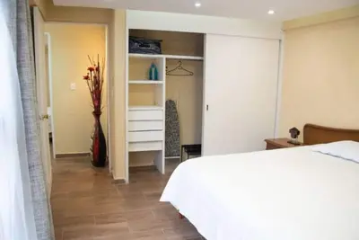Image de Bel Appartement Quartier Wtc Dans Le Quartier RÉSIDENTIEL De Napoles