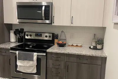 Image de Georgia Peach appeal apartment! The location has beautiful onsite ammenities.