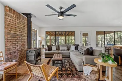 Image de Brazos Riverside Cottage - Family, Fun Getaway