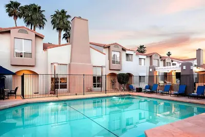 Image de Near Arizona Capitol! Superb Location! Pets are Welcome! With Breakfast!