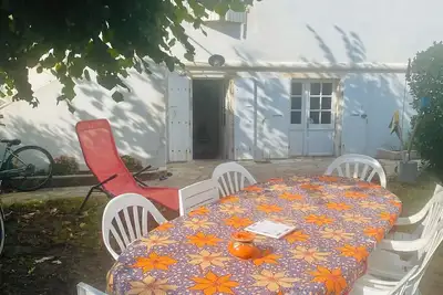 Image de Très belle et agréable maison avec grand jardin idéalement située dans St Trojan