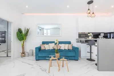 Image de Renovated Apt Min. frm Beach/Palais - 30m2 Terrace