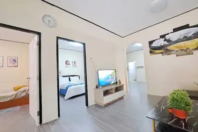 Image de Getaway near Patong Beach, shops and restaurants. Homey, private, and memorable.