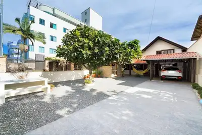 Image de House With 3 Bedrooms - Close To The Beach And General Shopping