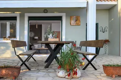 Image de Kastri Treehouse- Sea View Family Living