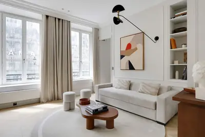 Image de Un Prestigieux 2Ch/2Sdb avec Services - Louvre-Rivoli Ii