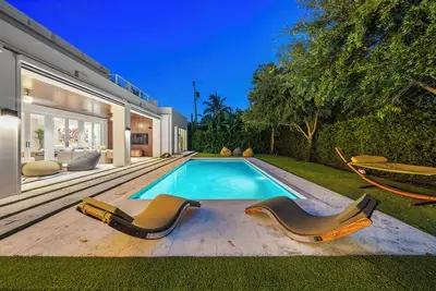 Image de Villa Amani -Modern Miami Villa - heated pool