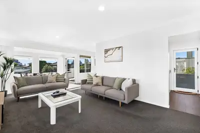 Image de Idyllic family escape, Close to the beach an Mount