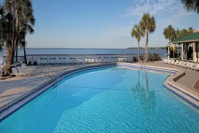 Image de 2 Bedroom Suite Condo in Destin, At Bay Club Resort! !