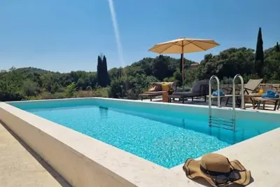 Image de Rougemarin Heritage House