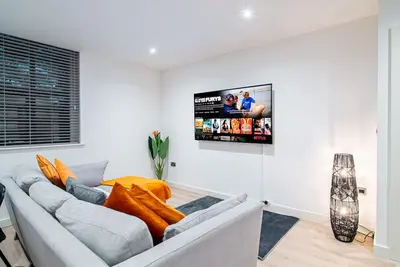 Moderne-Appartement-Salle de bain privée séparée-Vue sur Rue-Free Parking