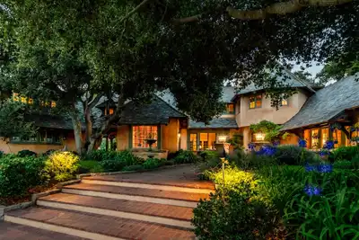 Image de Elegance & natural beauty in Montecito, California.