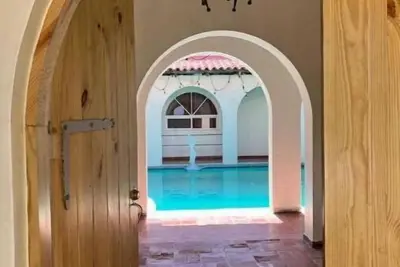 Image de Villa Costambar - Beachfront